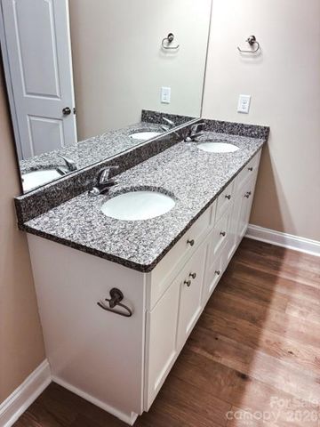 816 Evergreen Avenue, Kannapolis, NC 28081