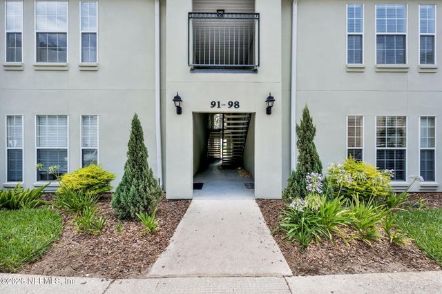 92 JARDIN DE MER Place 92, Jacksonville Beach, FL 32250