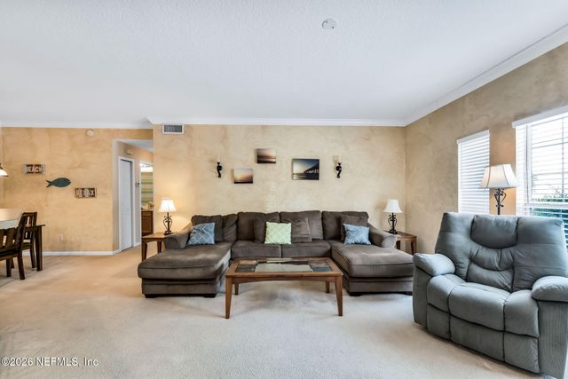 92 JARDIN DE MER Place 92, Jacksonville Beach, FL 32250