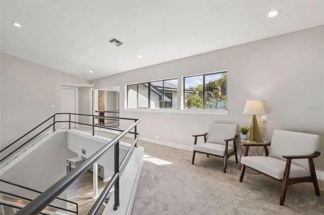 303 WATERWOOD DRIVE, Yalaha, FL 34797