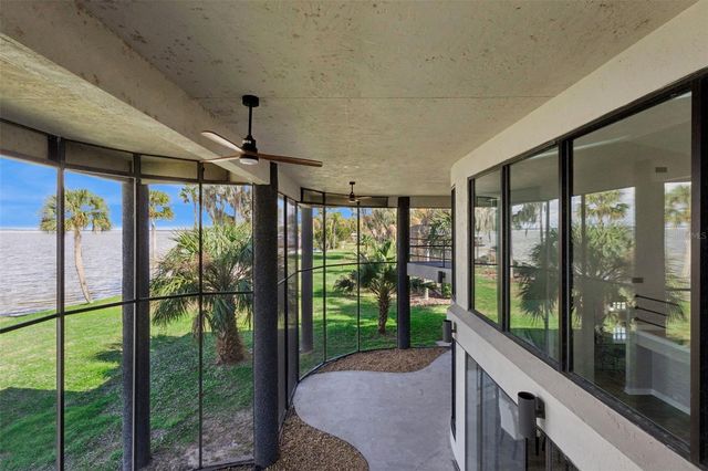 303 WATERWOOD DRIVE, Yalaha, FL 34797