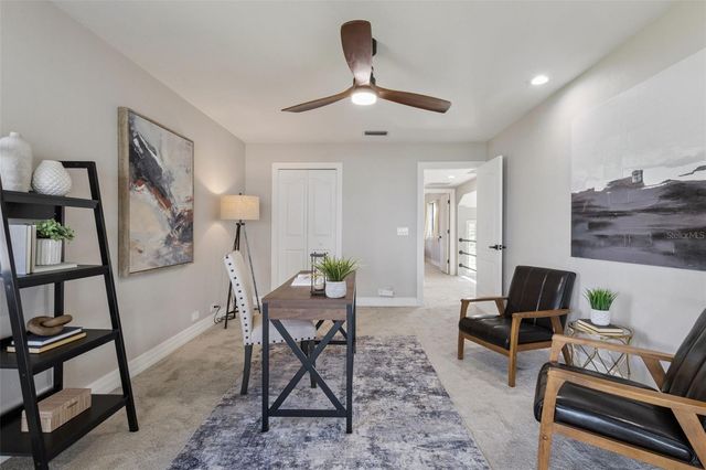 303 WATERWOOD DRIVE, Yalaha, FL 34797