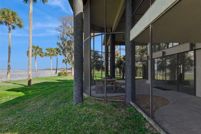 303 WATERWOOD DRIVE, Yalaha, FL 34797