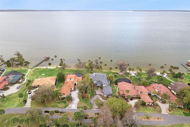 303 WATERWOOD DRIVE, Yalaha, FL 34797