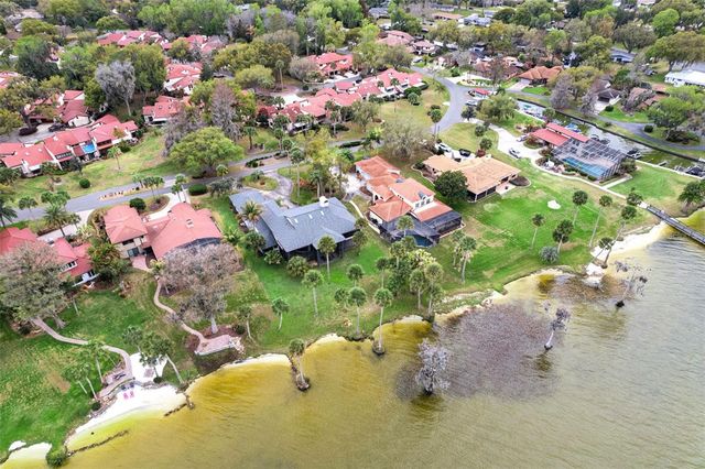 303 WATERWOOD DRIVE, Yalaha, FL 34797