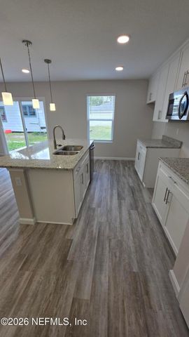8112 PASCHAL Street, Jacksonville, FL 32220