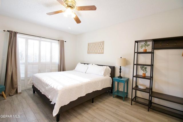 4614 N Stanton Street C-17, El Paso, TX 79902