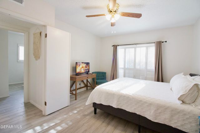 4614 N Stanton Street C-17, El Paso, TX 79902