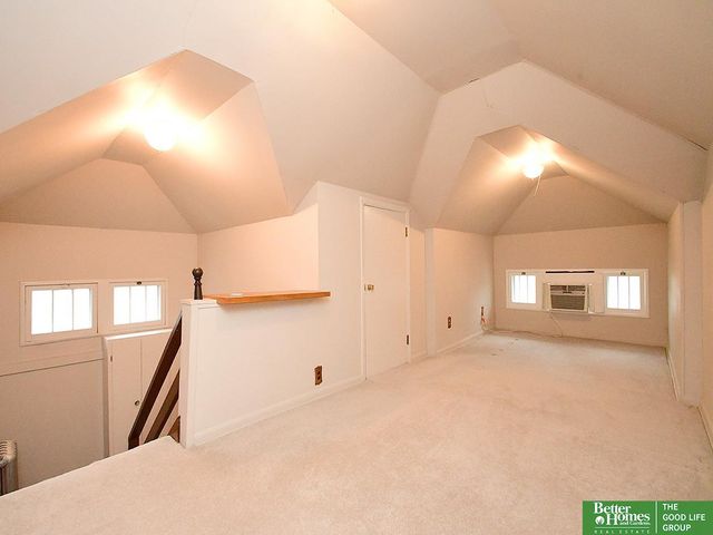 506 S 57 Street, Omaha, NE 68106