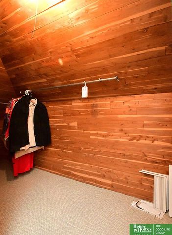 506 S 57 Street, Omaha, NE 68106