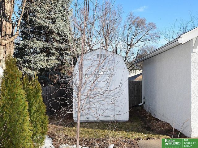 506 S 57 Street, Omaha, NE 68106