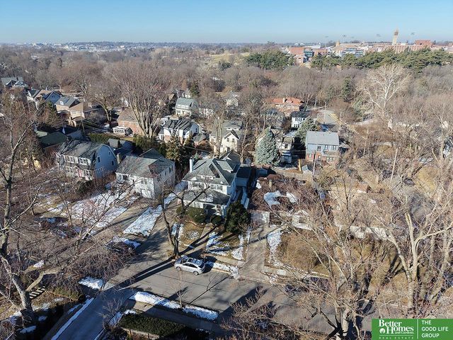 506 S 57 Street, Omaha, NE 68106