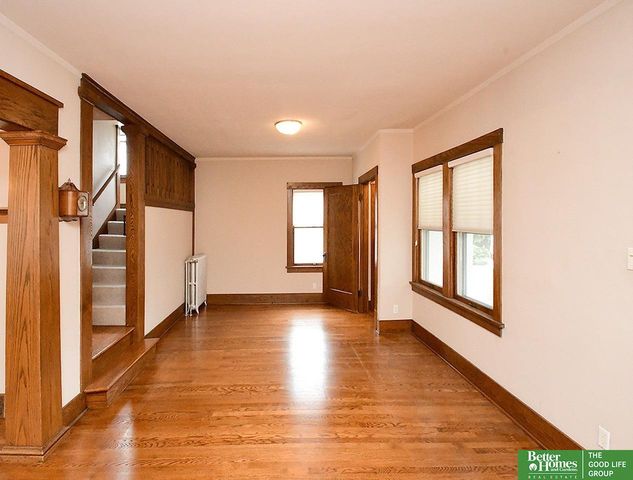 506 S 57 Street, Omaha, NE 68106