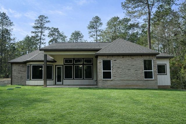 236 Dipping Vat Road, Huntsville, TX 77358