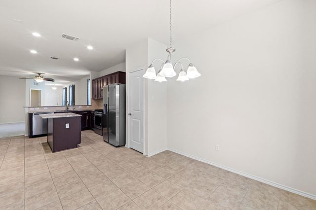 329 La Dera DR, Liberty Hill, TX 78642