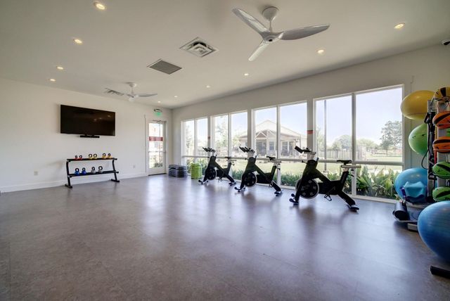 329 La Dera DR, Liberty Hill, TX 78642