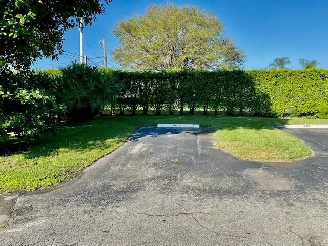 2755 W Atlantic Avenue A 101, Delray Beach, FL 33445