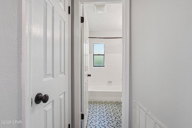 1305 Fortune Avenue, Panama City, FL 32401