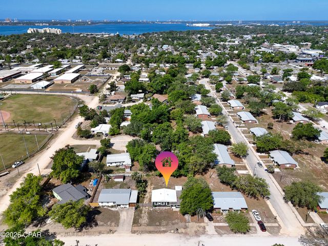 1305 Fortune Avenue, Panama City, FL 32401
