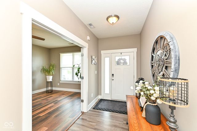 1664 Devonshire Avenue, Avon, IN 46123