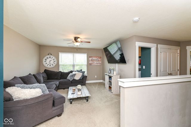1664 Devonshire Avenue, Avon, IN 46123
