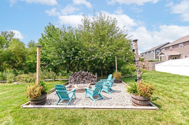 1664 Devonshire Avenue, Avon, IN 46123