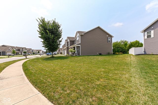1664 Devonshire Avenue, Avon, IN 46123