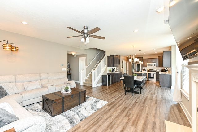 1664 Devonshire Avenue, Avon, IN 46123