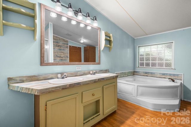 4901 Uncle Freds Place, Morganton, NC 28655
