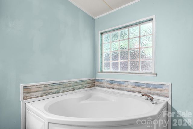 4901 Uncle Freds Place, Morganton, NC 28655