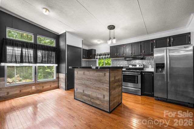 4901 Uncle Freds Place, Morganton, NC 28655