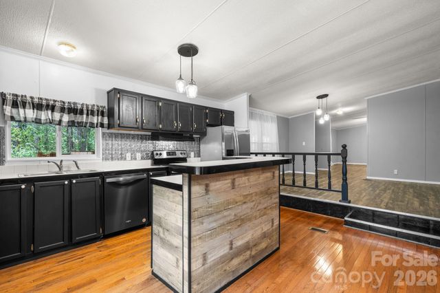 4901 Uncle Freds Place, Morganton, NC 28655