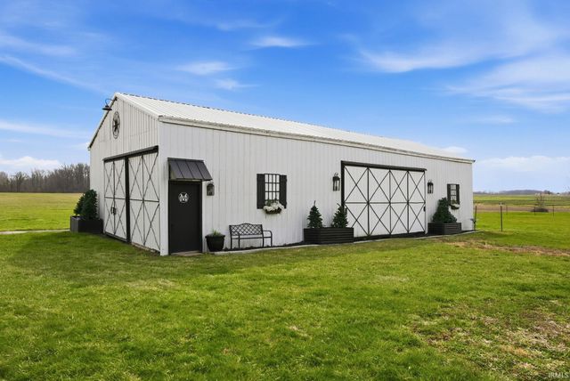 5881 E County Road 1300 N, Eaton, IN 47338