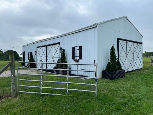 5881 E County Road 1300 N, Eaton, IN 47338