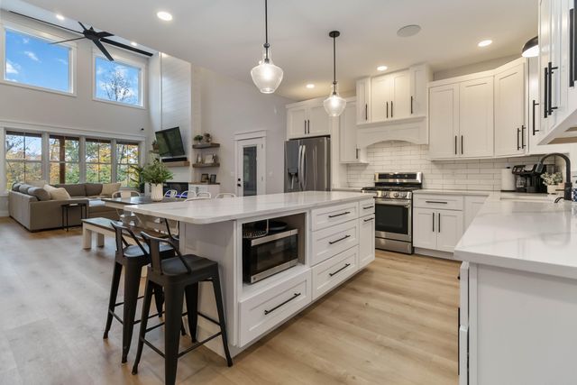 368 Peach Tree Lane, Russell Springs, KY 42642