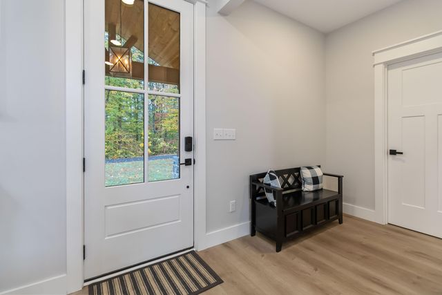 368 Peach Tree Lane, Russell Springs, KY 42642