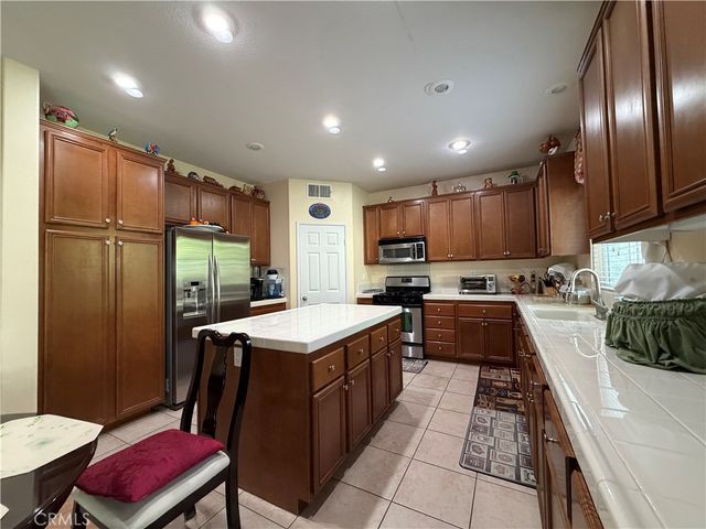 16556 Withers Way, Moreno Valley, CA 92555