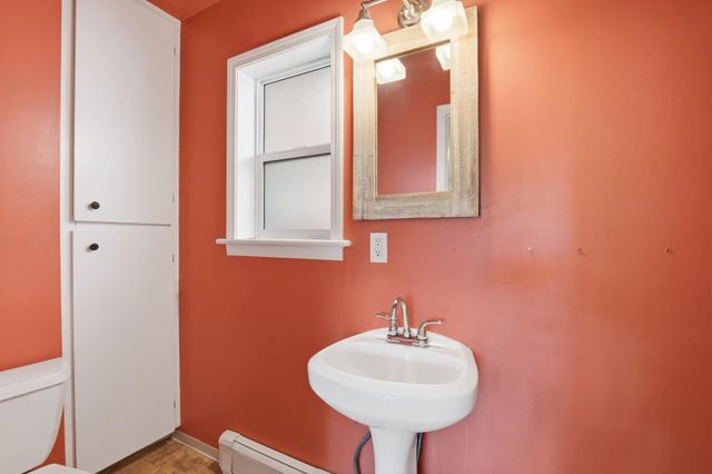 1401 S Monroe St, Spokane, WA 99204