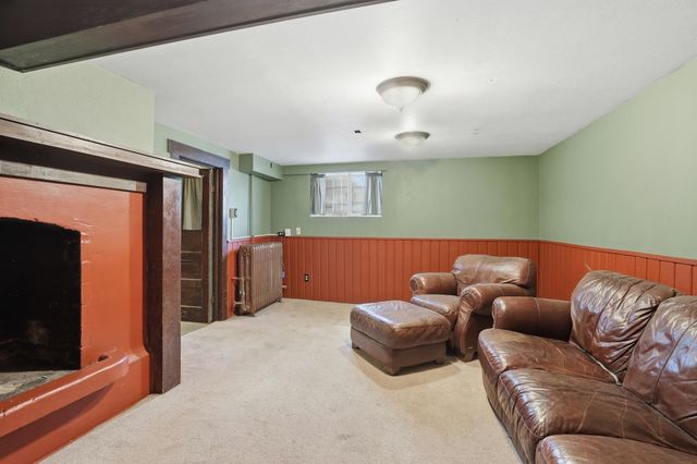 1401 S Monroe St, Spokane, WA 99204