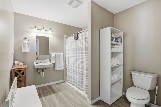 1401 S Monroe St, Spokane, WA 99204