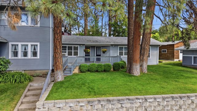 1401 S Monroe St, Spokane, WA 99204