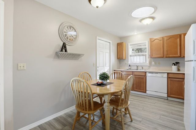 1401 S Monroe St, Spokane, WA 99204