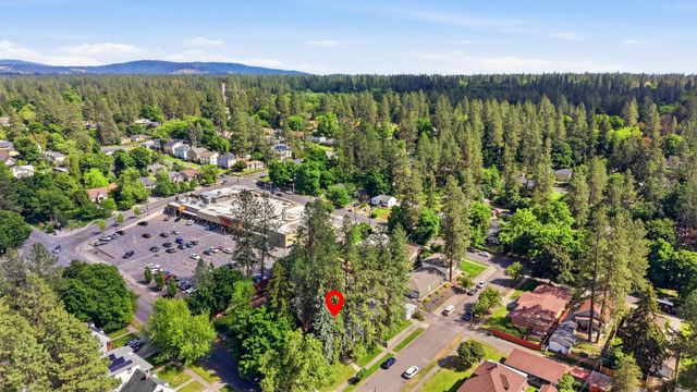 1401 S Monroe St, Spokane, WA 99204