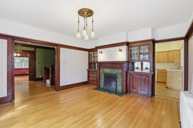 1401 S Monroe St, Spokane, WA 99204