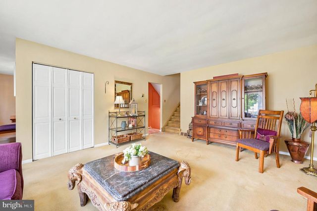 243 BUCKBOARD RD, Willow Grove, PA 19090