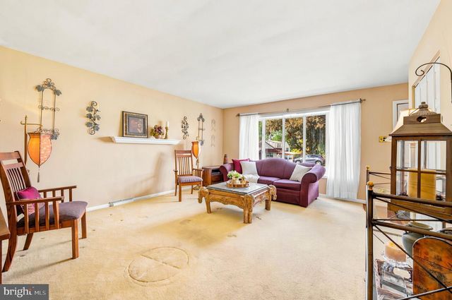 243 BUCKBOARD RD, Willow Grove, PA 19090