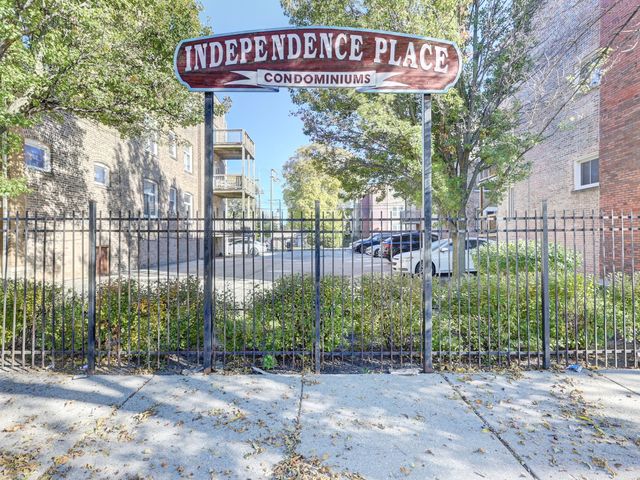 757 S Independence Boulevard 3S, Chicago, IL 60624