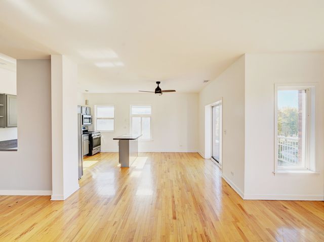 757 S Independence Boulevard 3S, Chicago, IL 60624