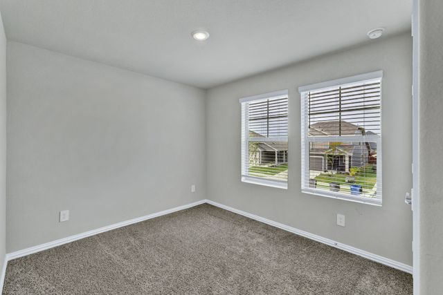 960 Summer Drive, Lavon, TX 75166