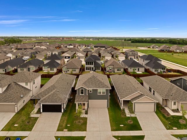 960 Summer Drive, Lavon, TX 75166